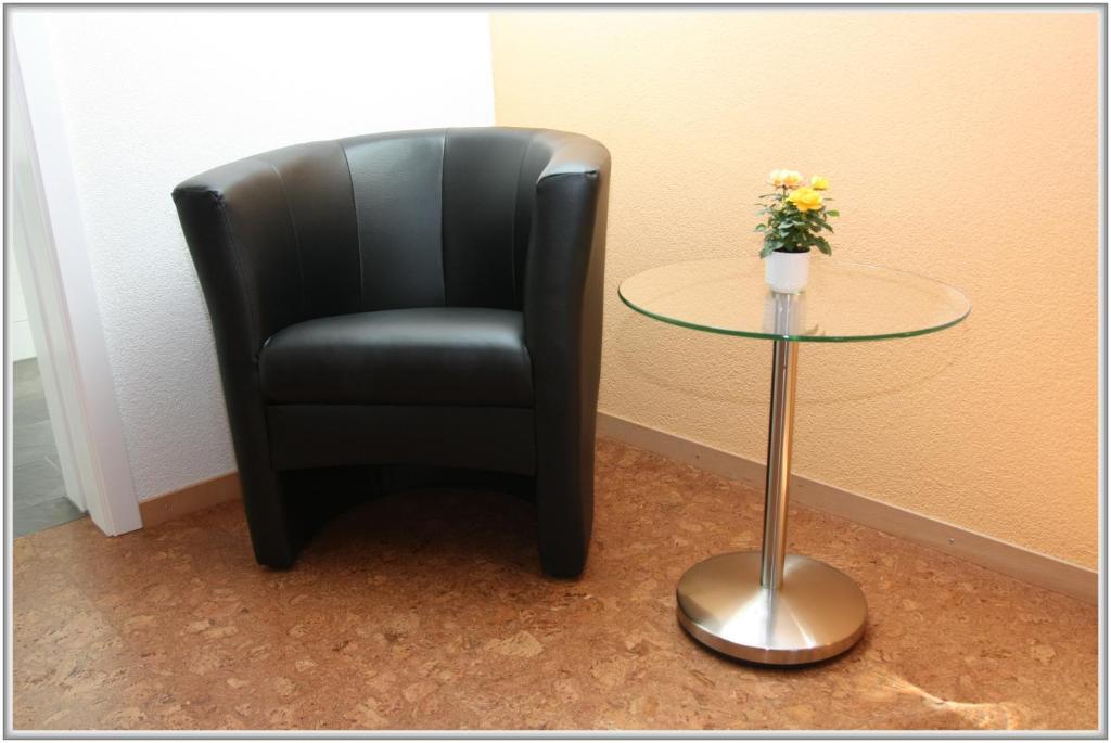 Hotel Speiserestaurant Bahnhof Güttingen Δωμάτιο φωτογραφία